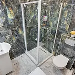 Apartmán Magic Romantic, Kiraly Street Escape For Two By Nw
