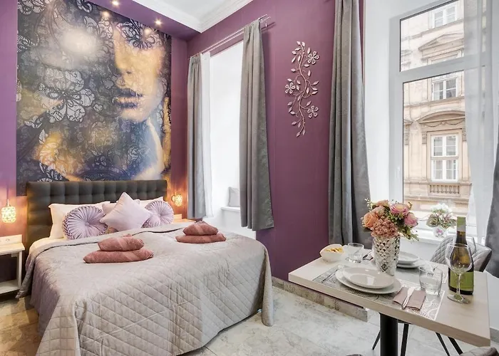 Magic Romantic, Király Street Escape For Two By Nw * Budapest
